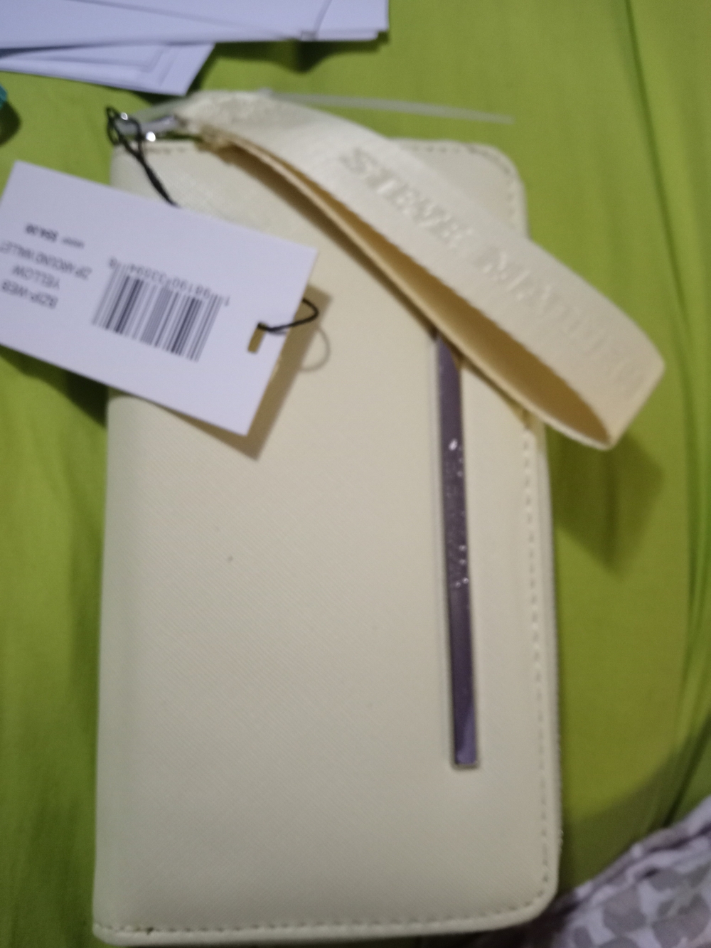 Steve Madden Cream Women's Wristlet Wallet